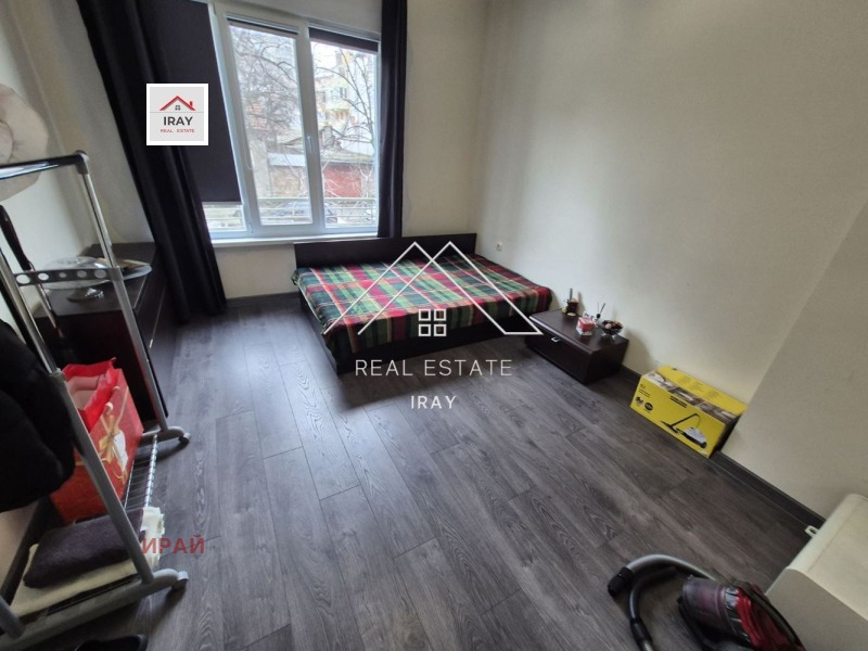 Дава под наем МНОГОСТАЕН, гр. Стара Загора, Център, снимка 9 - Апартаменти - 53485616