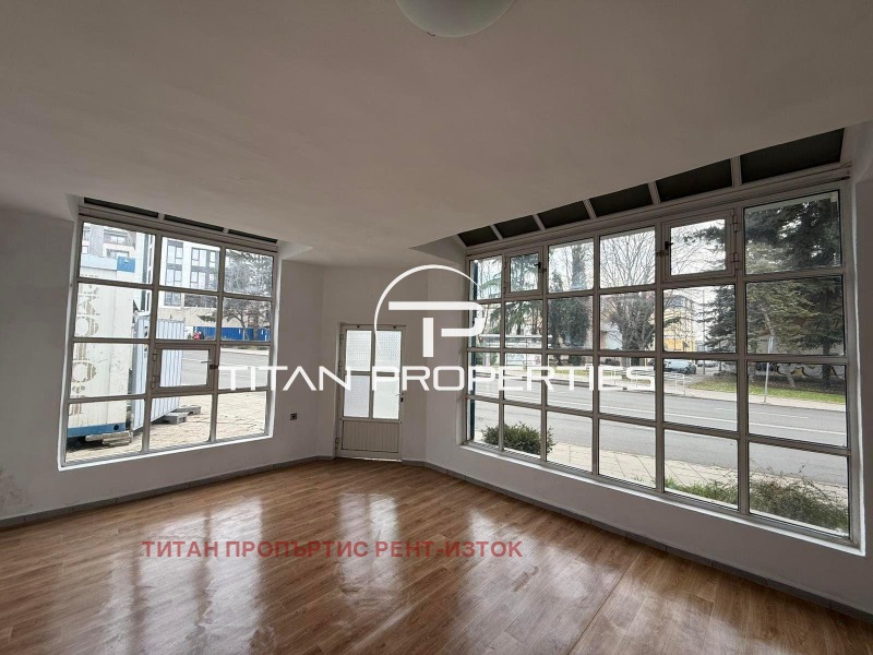 Дава под наем ОФИС, гр. Бургас, Център