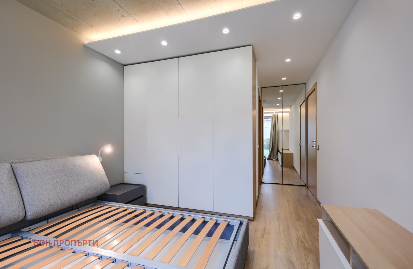 Дава под наем 3-СТАЕН, гр. София, Кръстова вада, снимка 12 - Апартаменти - 53909907