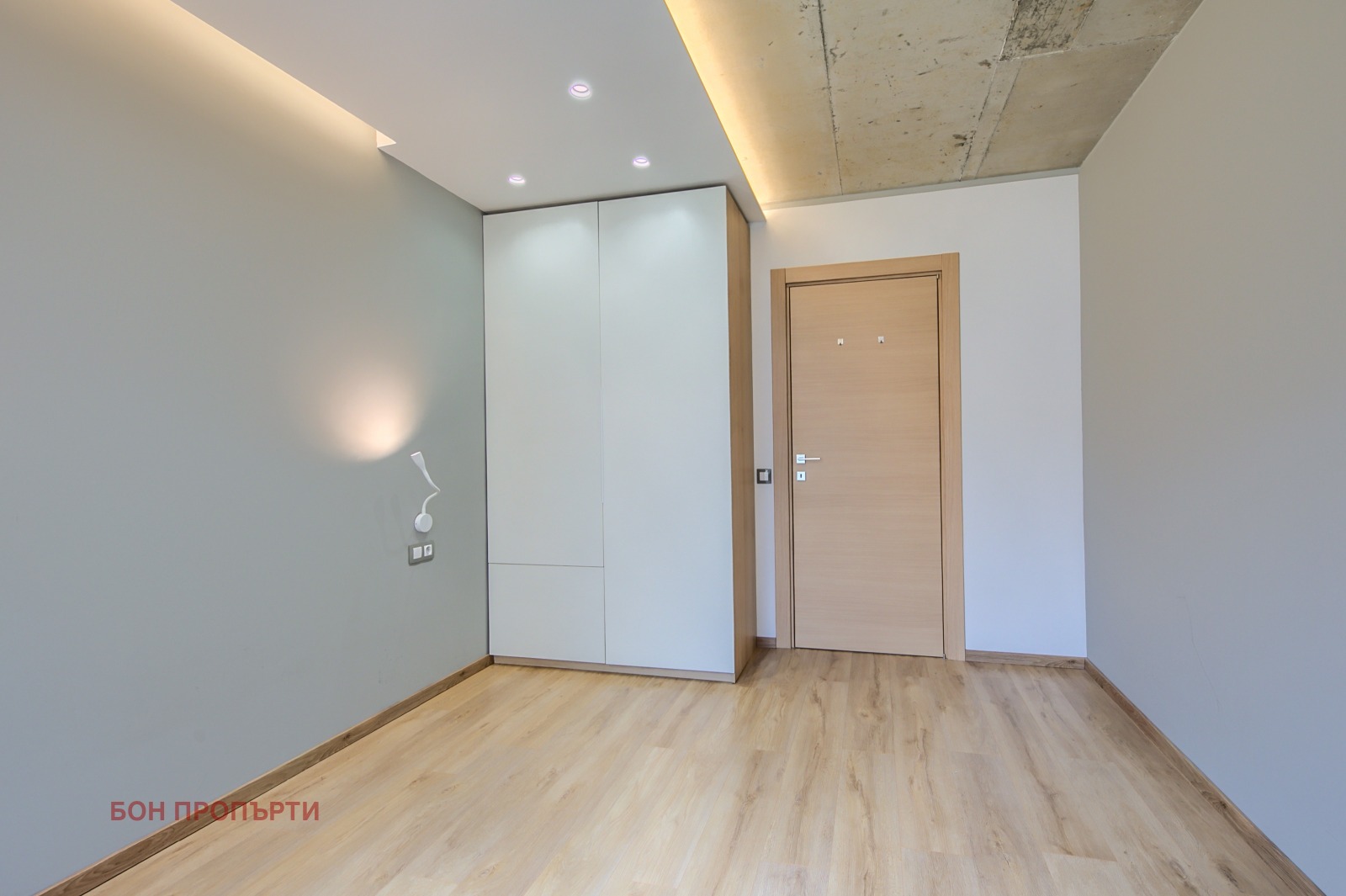 Дава под наем 3-СТАЕН, гр. София, Кръстова вада, снимка 10 - Апартаменти - 53909907