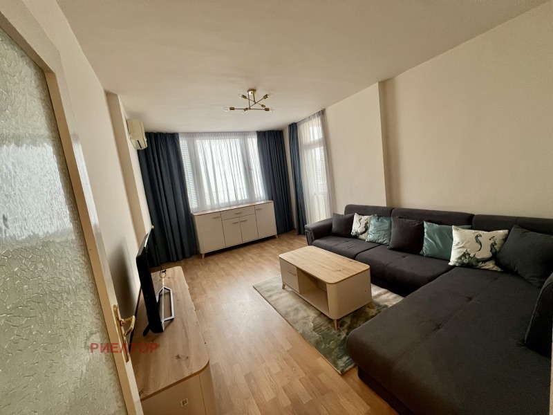 Дава под Наем 2-СТАЕН в град Пловдив, Каменица 1 - 70 кв.м / 500 € » 977.92 лв., РИЕЛТОР