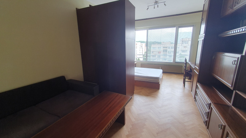 Te huur  Studio Sofia , Ljulin 6 , 48 m² | 23106297 - afbeelding [7]