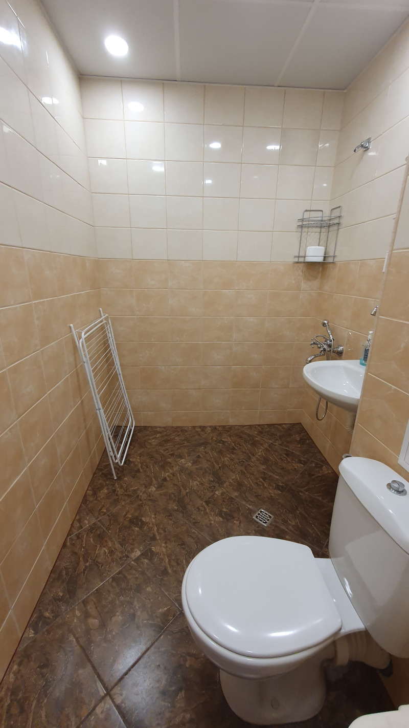 Te huur  Studio Sofia , Ljulin 6 , 48 m² | 23106297 - afbeelding [10]