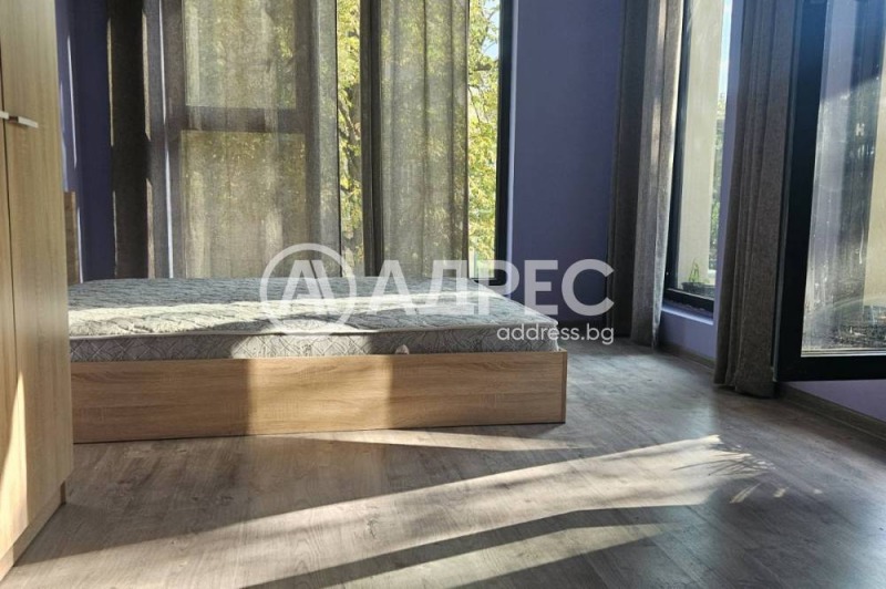 De inchiriat  1 dormitor Sofia , Reduta , 80 mp | 44851452