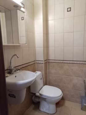 2 slaapkamers Tsentar, Sofia 9