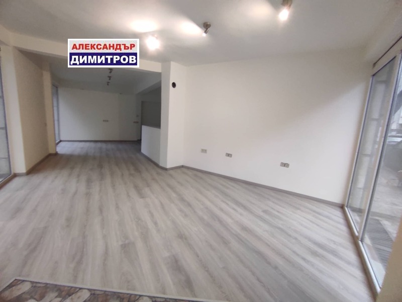 Til leje  Butik Ruse , Tsentar , 47 kvm | 28392764