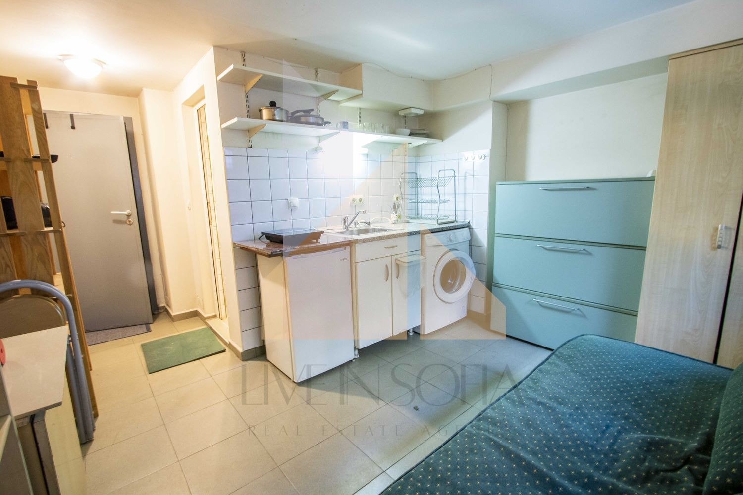 Дава под Наем АТЕЛИЕ, ТАВАН | Imot.bg — изображение 1