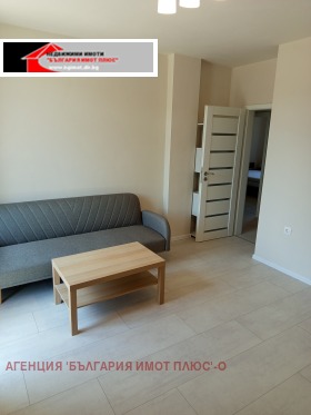    3- | Imot.bg    8