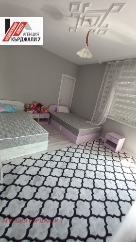 3+ camere da letto Tsentar, Kardgali 5