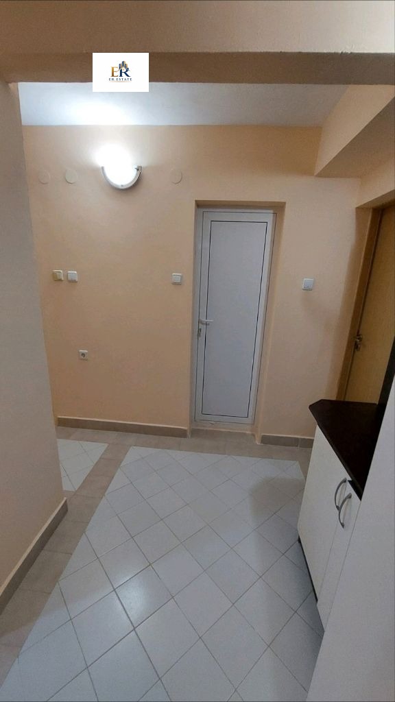 Дава под наем 2-СТАЕН, гр. Плевен, 9-ти квартал, снимка 5 - Апартаменти - 54027557