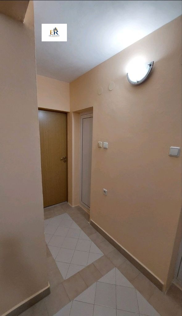 Дава под наем 2-СТАЕН, гр. Плевен, 9-ти квартал, снимка 10 - Апартаменти - 54027557