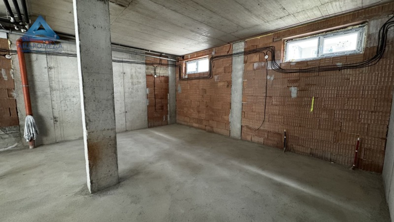 Te huur  Winkel Pleven , Sjirok tsentar , 178 m² | 98088614 - afbeelding [11]