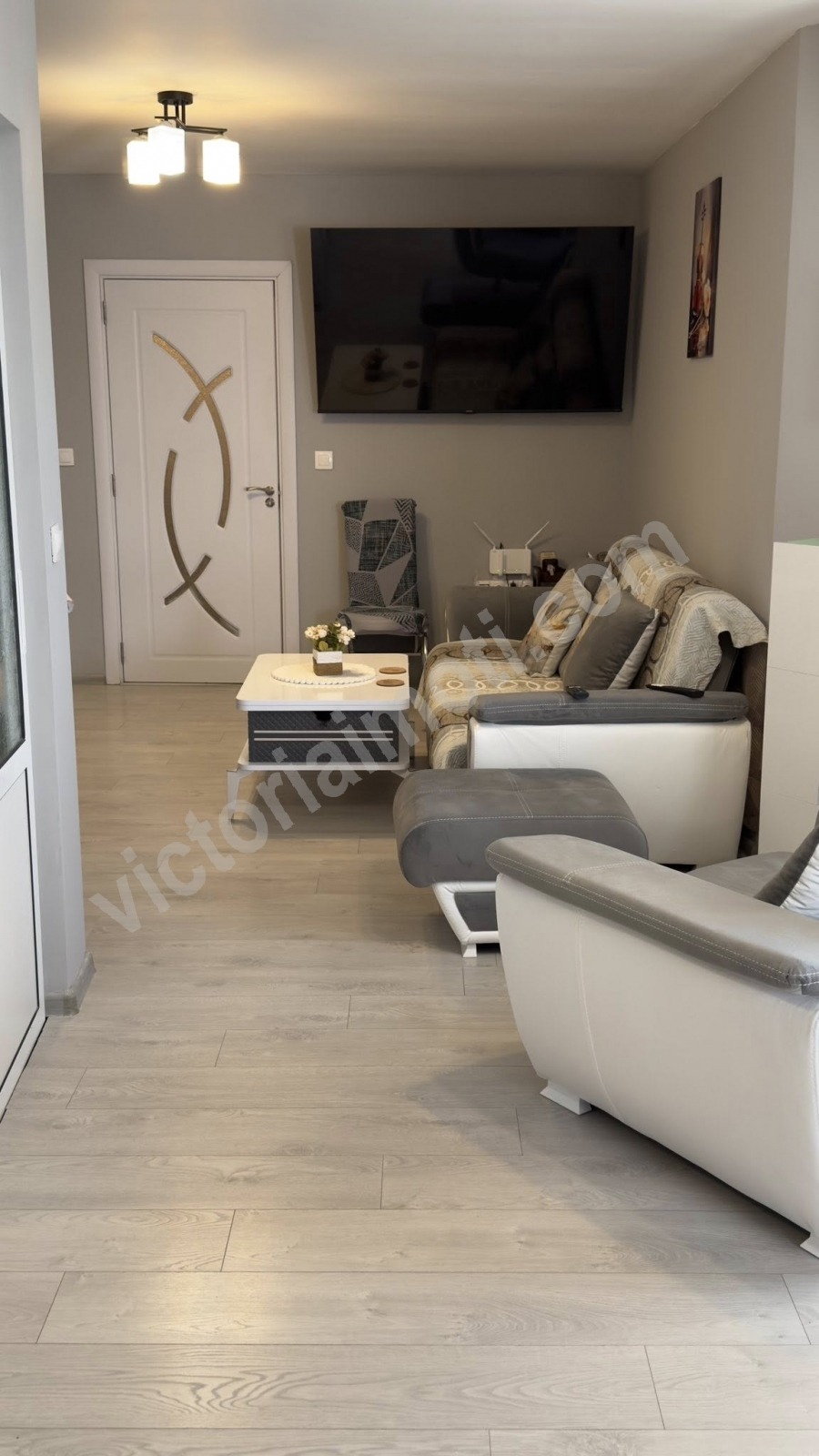 Дава под наем 3-СТАЕН, гр. Велико Търново, Акация