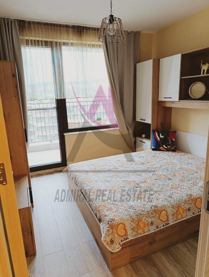 Zu vermieten  1 Schlafzimmer Warna , Pobeda , 60 qm | 68963373 - Bild [3]