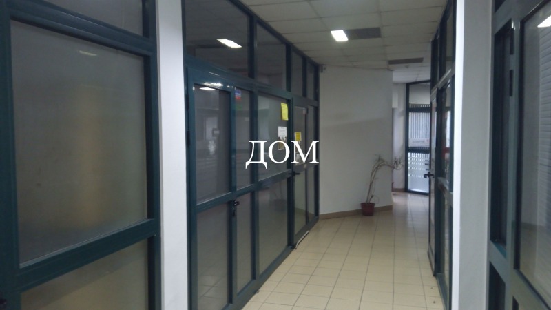 Da affittare  Ufficio Shumen , Tsentar , 37 mq | 65286196 - Immagine [6]