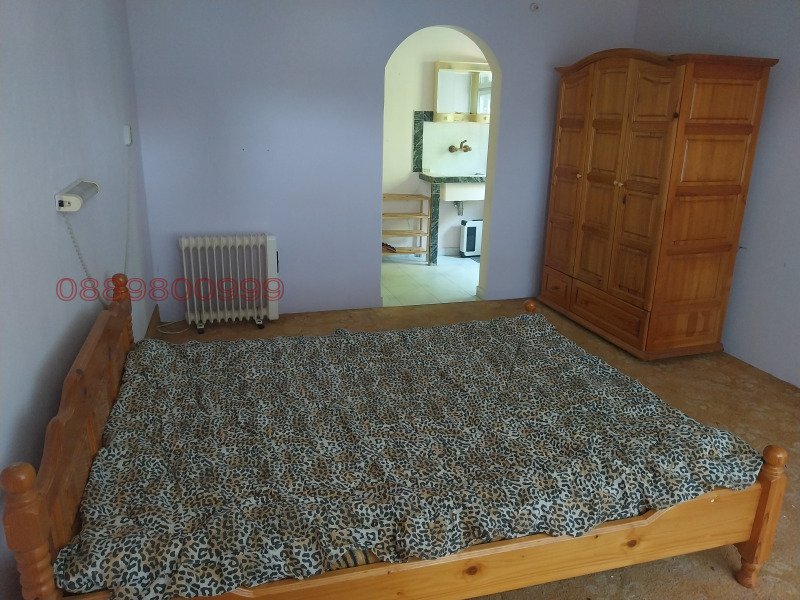 Дава под наем КЪЩА, гр. Русе, Средна кула, снимка 7 - Къщи - 53097258