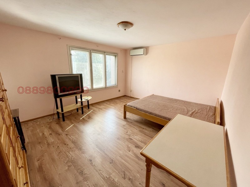 Дава под наем КЪЩА, гр. Русе, Средна кула, снимка 5 - Къщи - 53097258