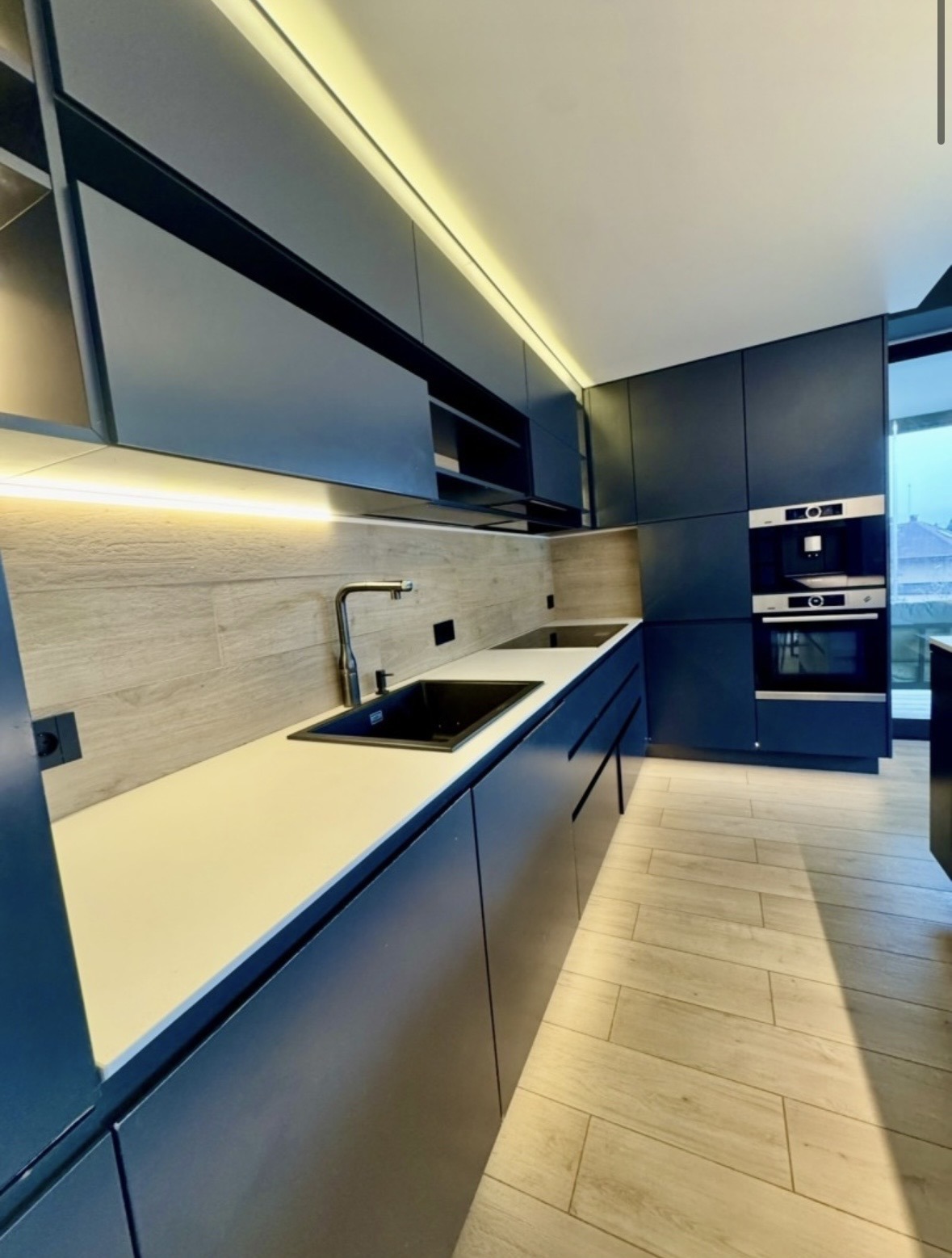 Дава под наем 4-СТАЕН, гр. София, Бояна, снимка 4 - Апартаменти - 53808367