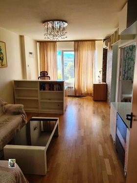 2 ložnice Družba 2, Sofia