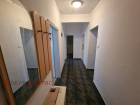 ���� ��� ���� 3-����� | Imot.bg � ����� ������ 8