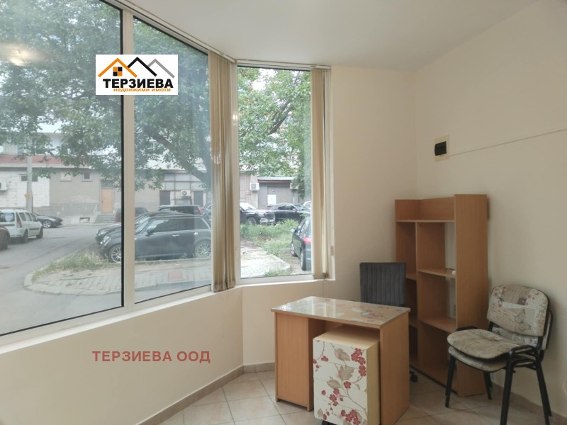 Da affittare  Ufficio Stara Zagora , Tsentar , 16 mq | 11846253 - Immagine [4]