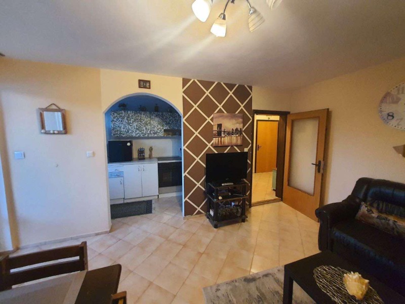 En renta  1 dormitorio Varna , Tsentar , 45 metros cuadrados | 27268578 - imagen [3]