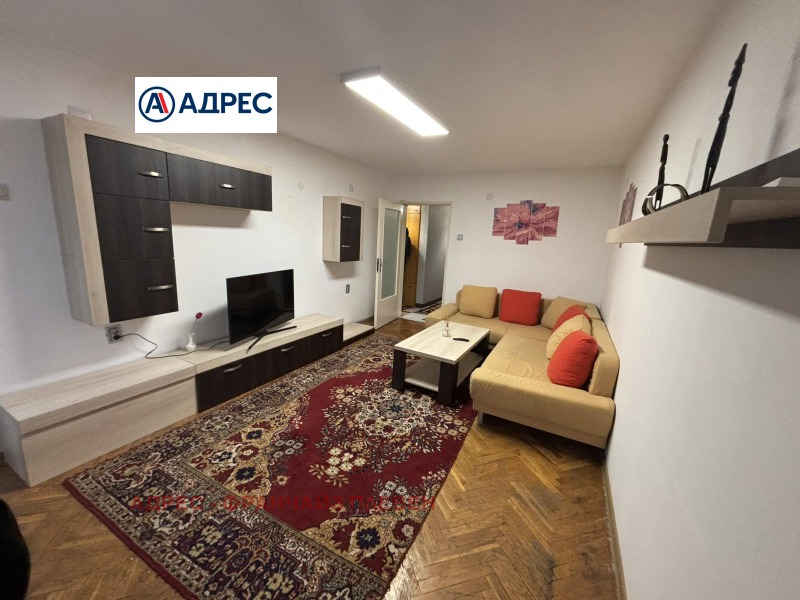 Дава под наем 3-СТАЕН, гр. Плевен, Идеален център, снимка 2 - Апартаменти - 52802764