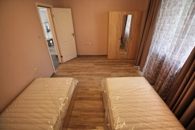 2 camere da letto Vazragdane, Burgas 11