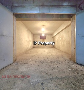 ГАРАЖ, ПАРКОМЯСТО, 23 m2