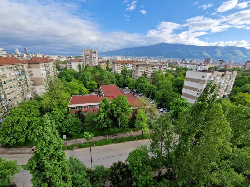 Дава под нем  2-стаен, град София, Хиподрума •  670 EUR • ID 62190425 — holmes.bg - [1] 