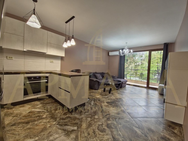 De inchiriat  1 dormitor Plovdiv , Sâdiisci , 74 mp | 59721304