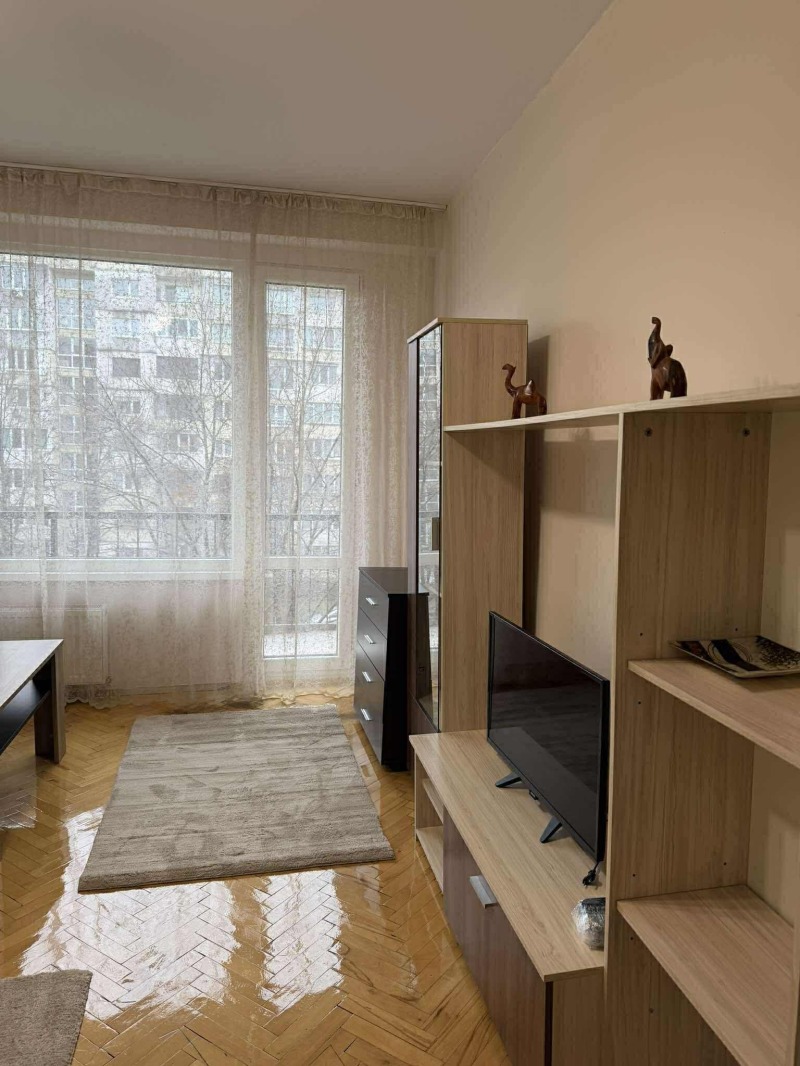 Дава под наем 2-СТАЕН, гр. София, Света Троица, снимка 2 - Апартаменти - 53084904