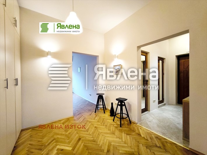 Дава под наем 2-СТАЕН, гр. София, Център, снимка 4 - Апартаменти - 54084646