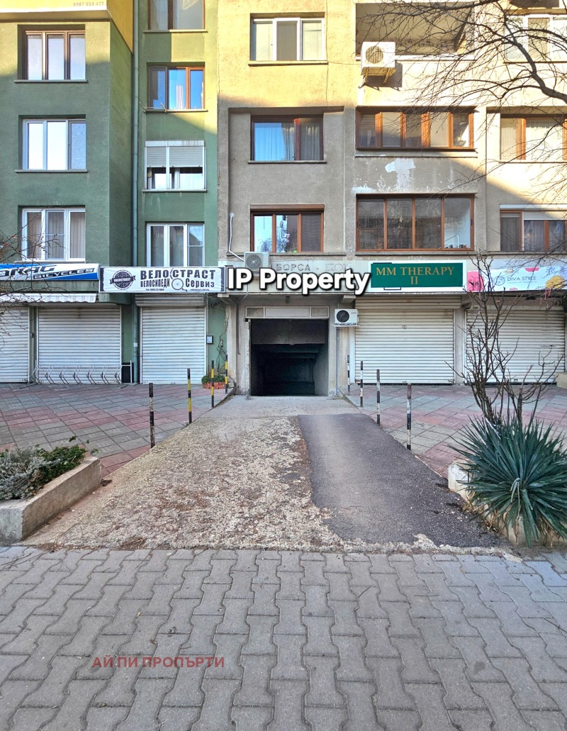 Дава под наем ГАРАЖ, ПАРКОМЯСТО, гр. София, Света Троица, снимка 4 - Гаражи и паркоместа - 52701871