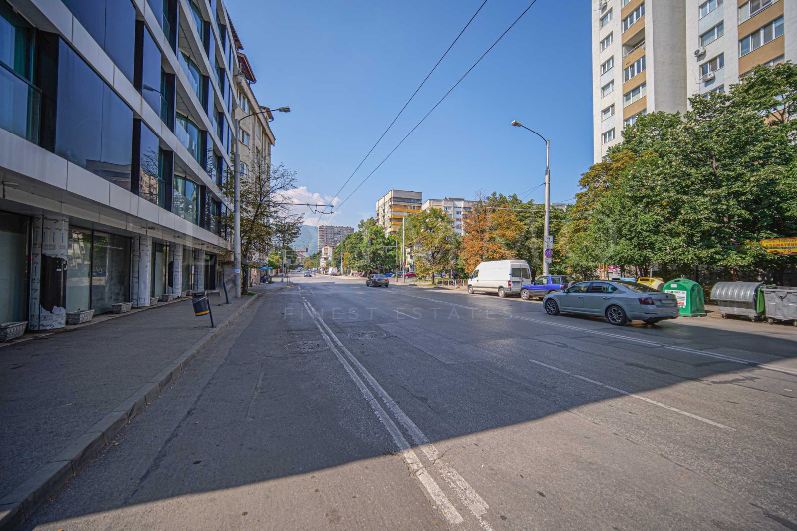 Дава под наем МАГАЗИН, гр. София, Белите брези, снимка 9 - Магазини - 53801008