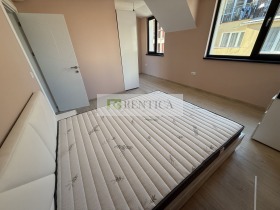 1 Schlafzimmer Pobeda, Warna 9