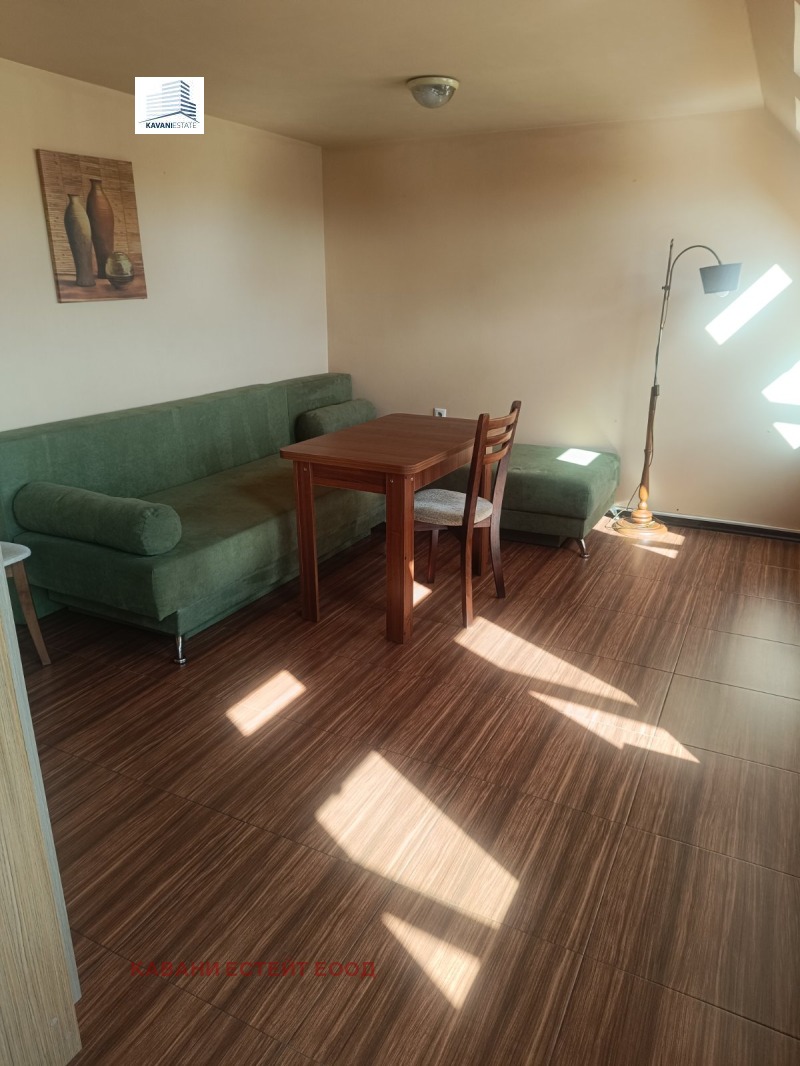 De inchiriat  Studio Sofia , Liulin 9 , 38 mp | 49251889