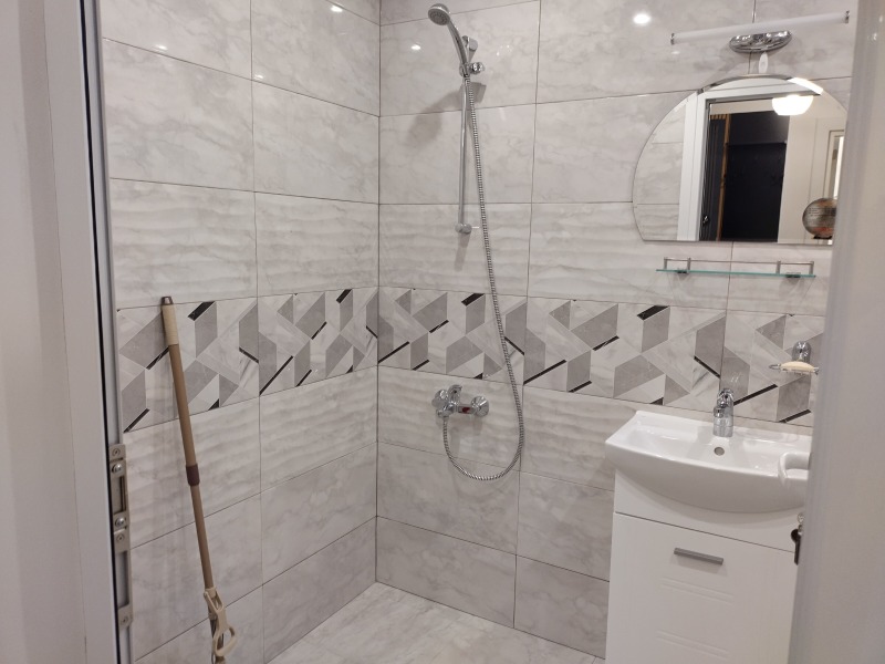 Издаје се  1 спаваћа соба Софија , Редута , 60 м2 | 61221302 - слика [8]