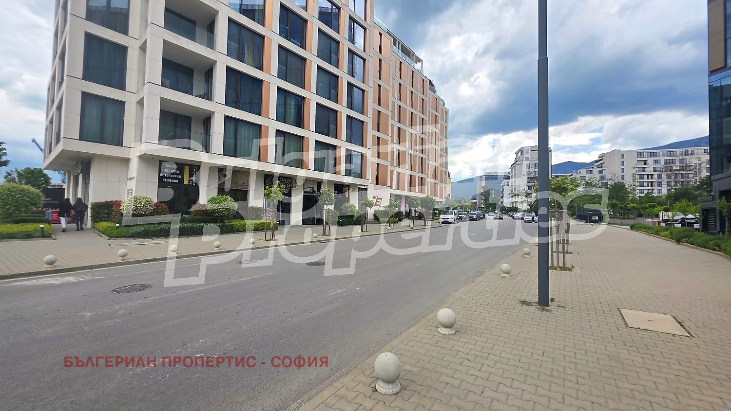 Дава под наем 2-СТАЕН, гр. София, Хладилника