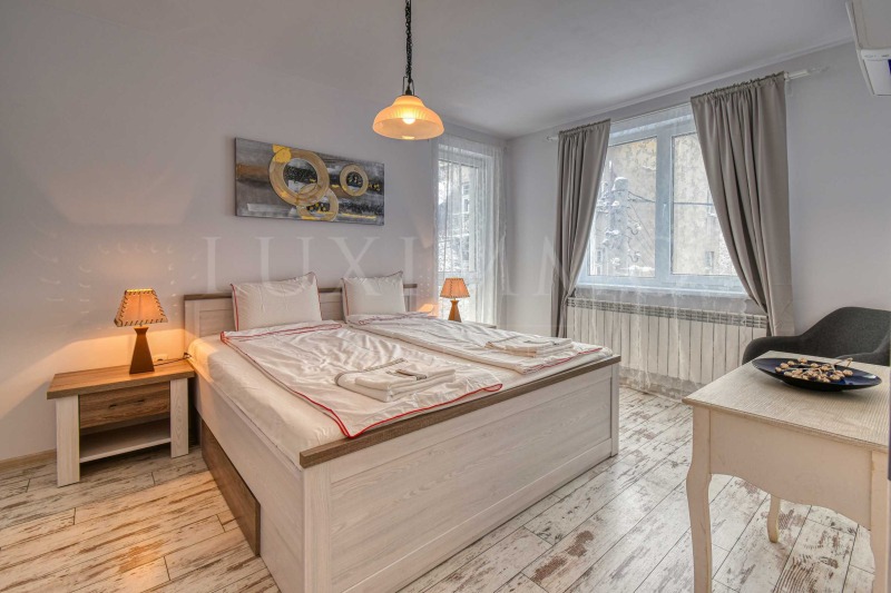 Zu vermieten  1 Schlafzimmer Sofia , Zentar , 76 qm | 64782966 - Bild [10]