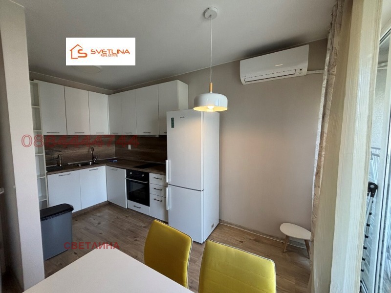 K pronájmu  1 ložnice Sofia , Borovo , 70 m2 | 95585030 - obraz [4]