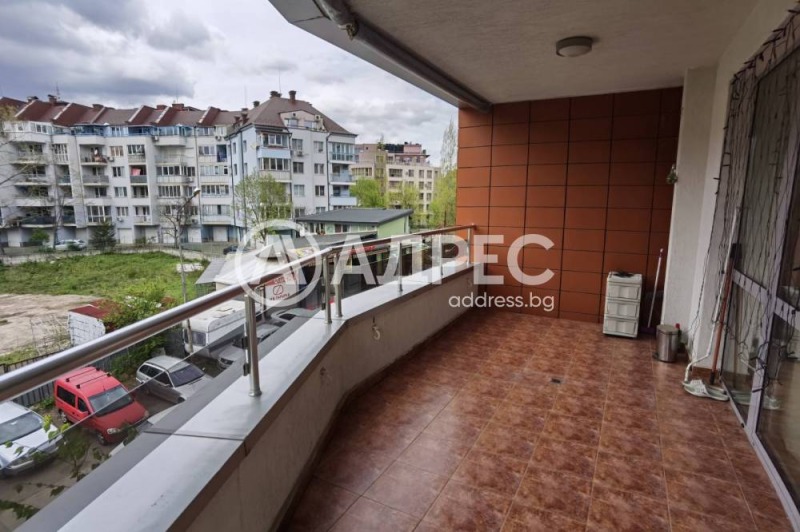 För uthyrning  3+ sovrum Sofia , Studentski grad , 157 kvm | 65872824 - bild [4]