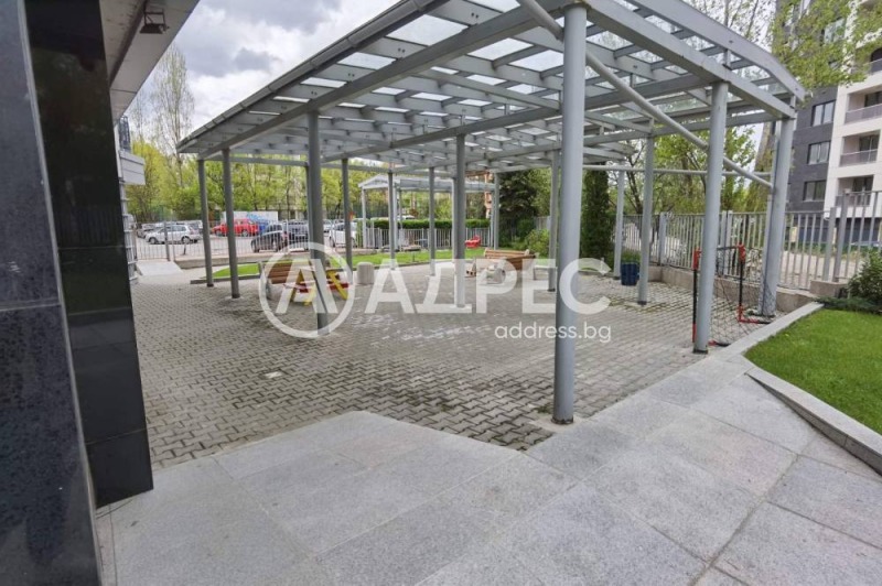 För uthyrning  3+ sovrum Sofia , Studentski grad , 157 kvm | 65872824 - bild [13]