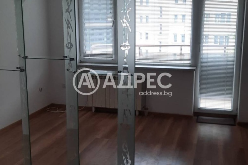 Te huur  Kantoor Sofia , Lozenets , 60 m² | 88205271 - afbeelding [10]