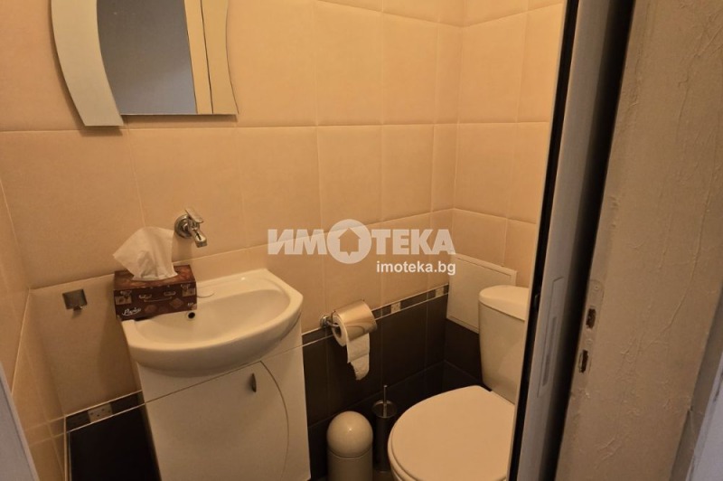 En renta  2 dormitorios Plovdiv , Kamenitsa 1 , 80 metros cuadrados | 71032757 - imagen [11]