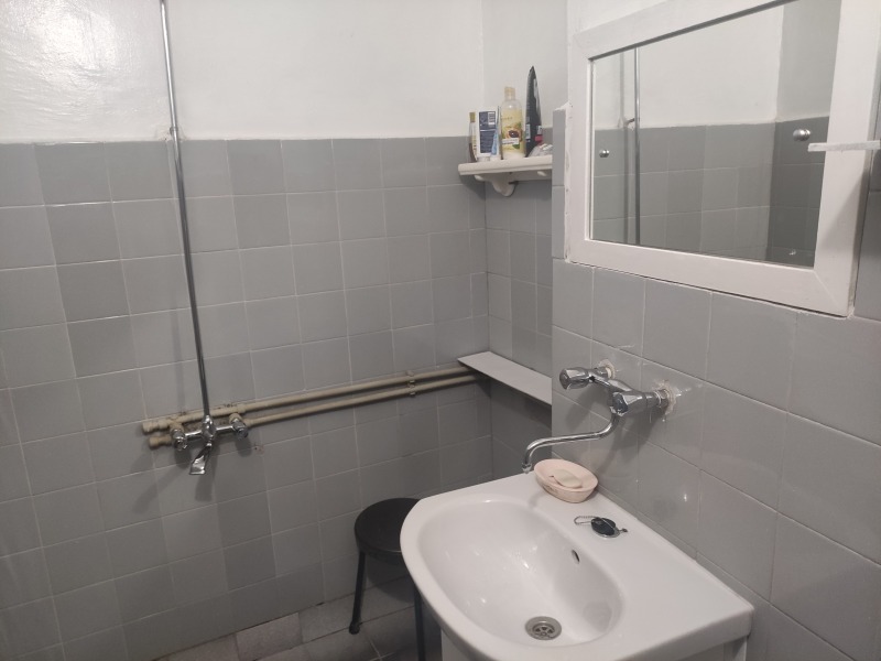 För uthyrning  2 sovrum Sofia , Goce Deltjev , 85 kvm | 97730956 - bild [10]