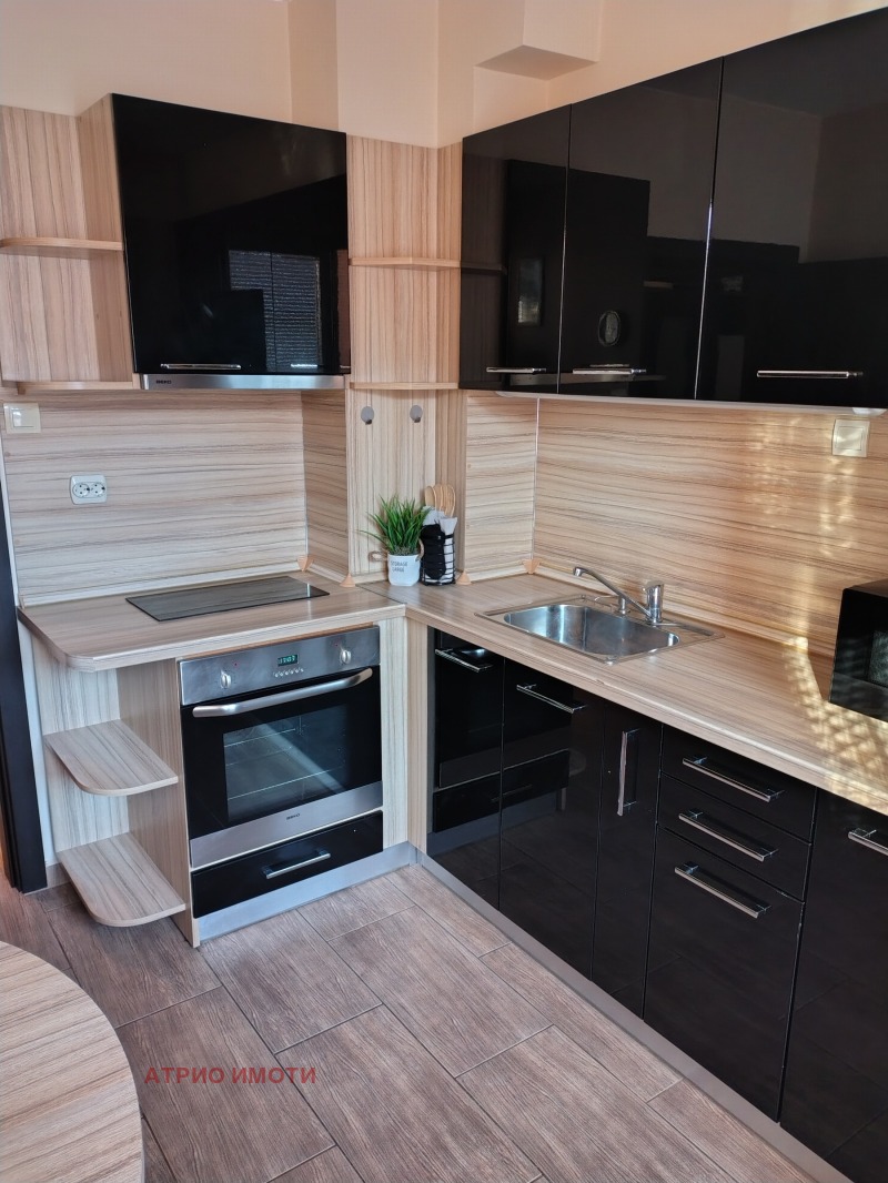 Дава под наем 2-СТАЕН, гр. София, Център, снимка 4 - Апартаменти - 52533614