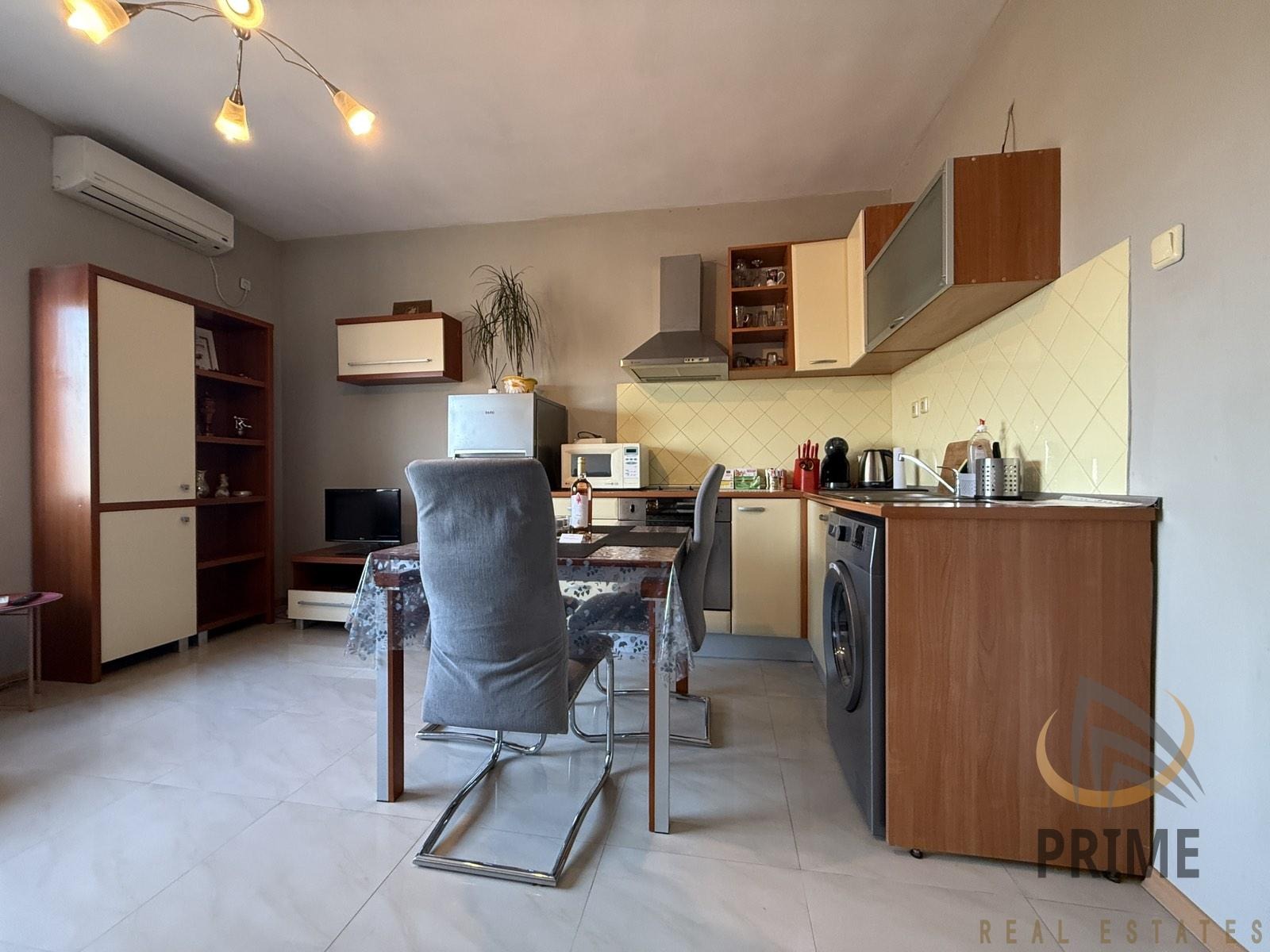 Дава под наем 2-СТАЕН, гр. Бургас, Възраждане