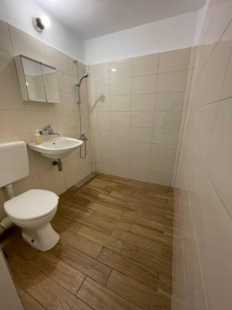 För uthyrning  3 sovrum Sofia , Dianabad , 104 kvm | 66038754 - bild [8]