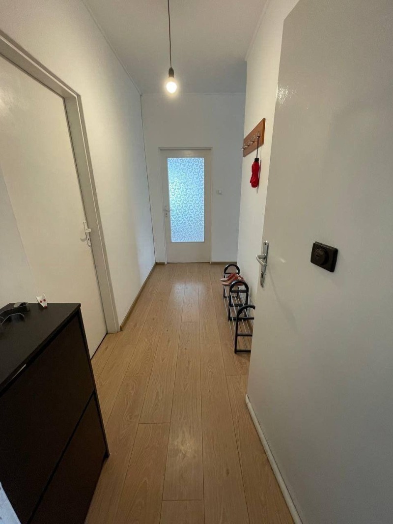 För uthyrning  3 sovrum Sofia , Dianabad , 104 kvm | 66038754 - bild [4]